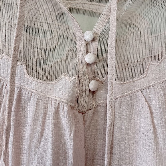 New Baby Pink Sleeveless Flowy Top - Picture 3 of 4